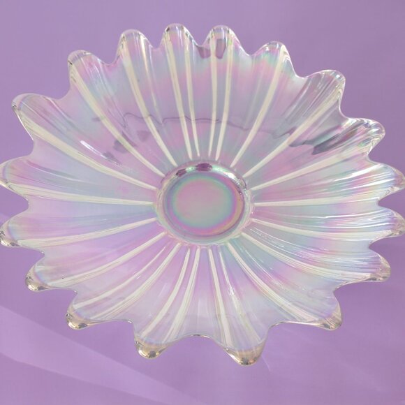 Vintage MCM Iridescent Glass Bowl, Federal Glass co. Celestial - Picture 4 of 8